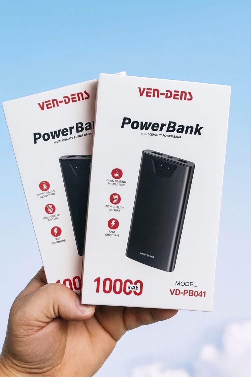 High-Capacity 10,000mAh Power Bank – Sleek Portable Charger in Black