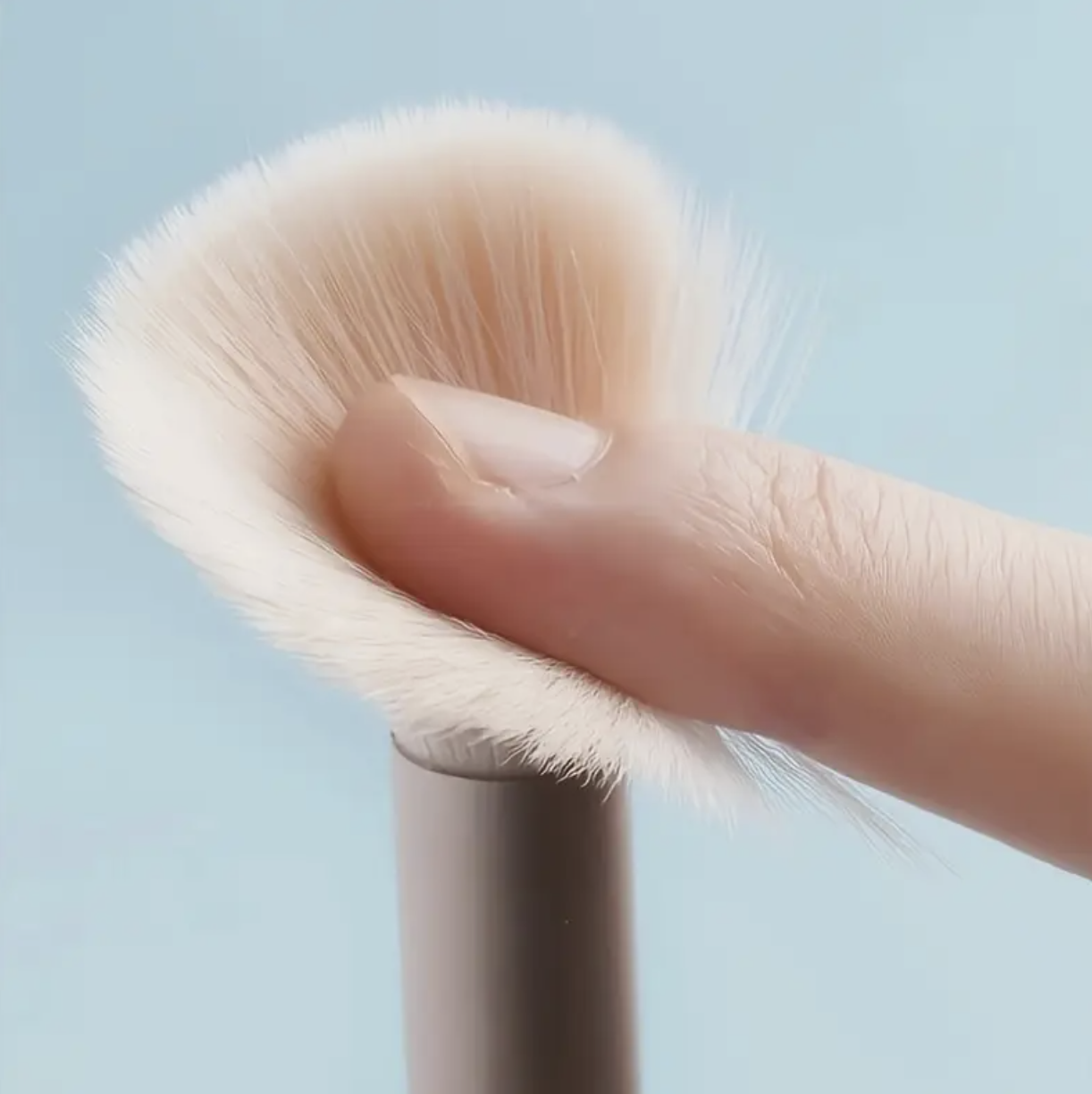 8pcs Portable Makeup Brush Set – Soft Nylon Bristles | Mini Beauty Tools for Travel, Daily Makeup & On-the-Go Touch-Ups - Image 4