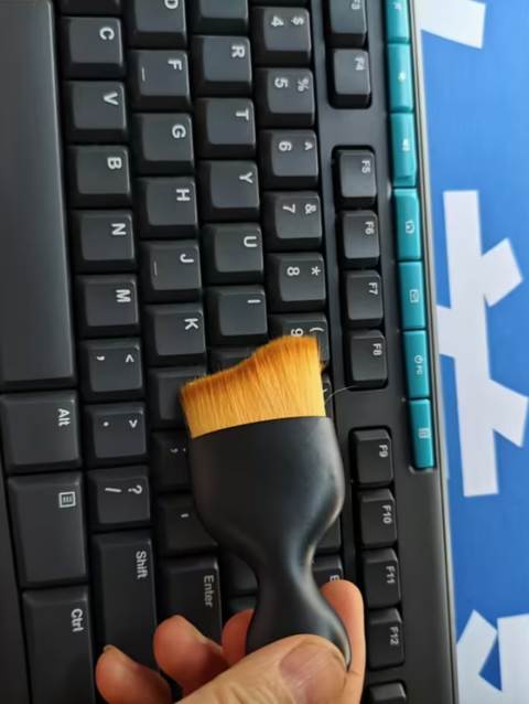 Car Interior Cleaning Tool – Soft Bristle Air Vent Cleaner Brush with Ergonomic Handle for Car Wash, Gap Dust Removal & AC Vent Cleaning | Compact, Durable & Sturdy Auto Detailing Accessory